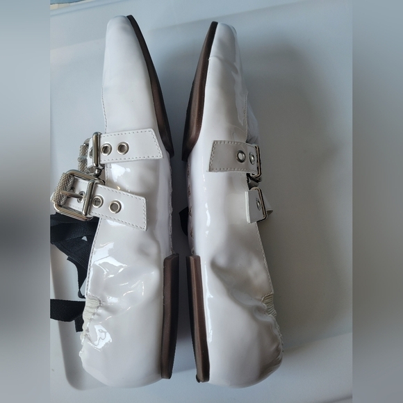 Schutz Raika Patent Leather Lace-Up Ballet Flats White Size 9.5B - Picture 8 of 16